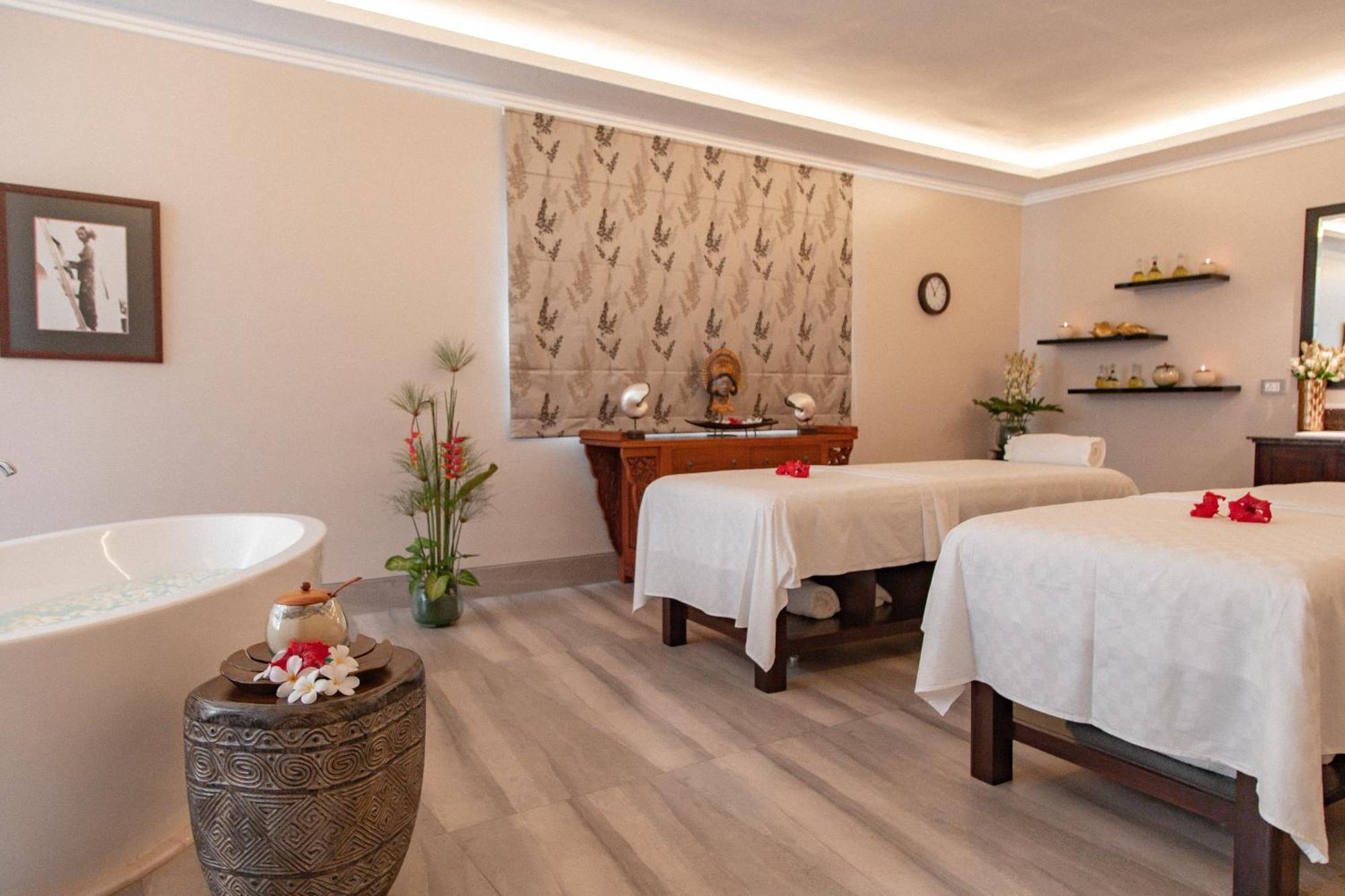 Cascades Suites Убуд Екстер'єр фото